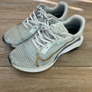 Nike superrep sneakers size 7